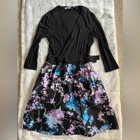 Diane von Furstenburg Wrap Dress - Picture 4 of 4